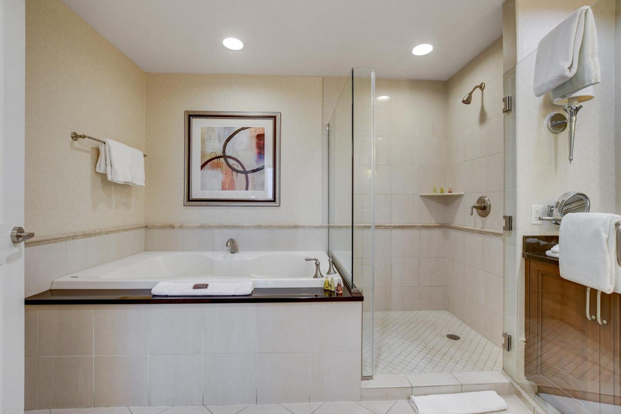Classic Suite Mgm Signature 25Th Flr Pool View Las Vegas Luaran gambar