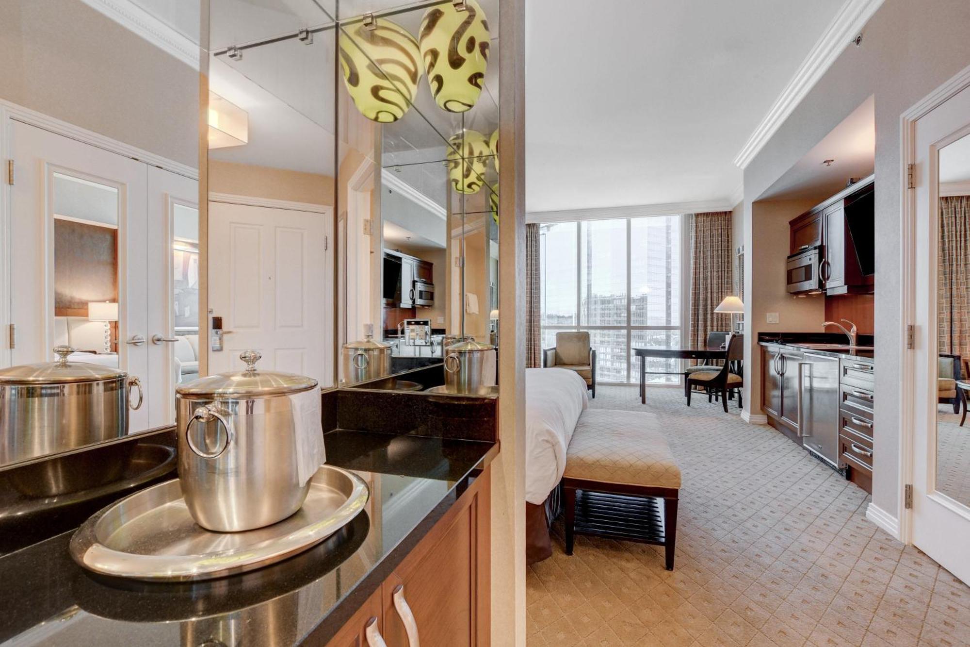 Classic Suite Mgm Signature 25Th Flr Pool View Las Vegas Luaran gambar